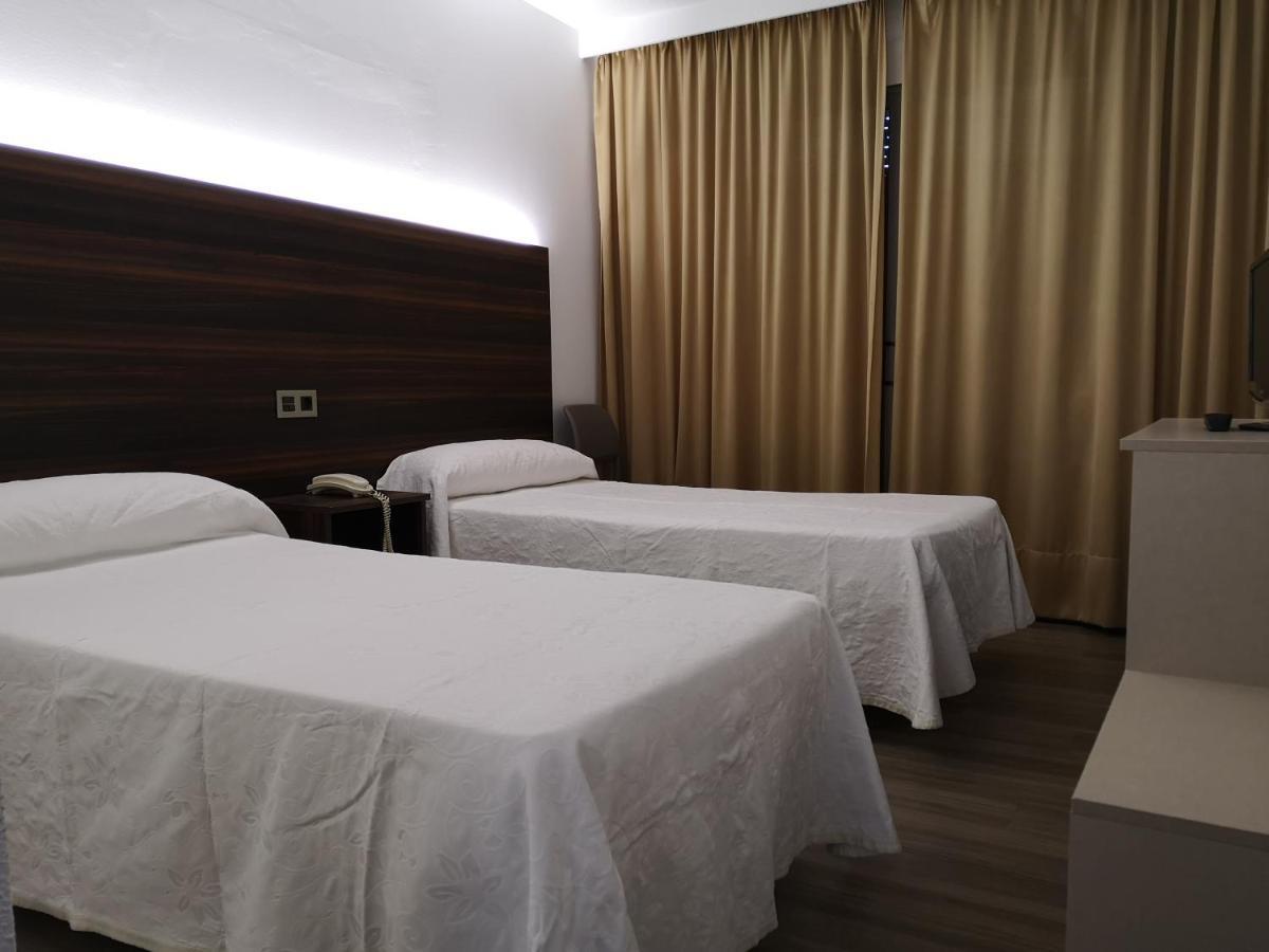 Hotel Ribera Santiago De La Ribera Δωμάτιο φωτογραφία